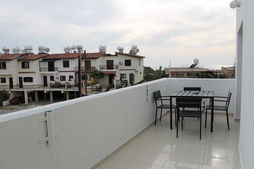 Appartamento Galatia'S Court Paphos Esterno foto
