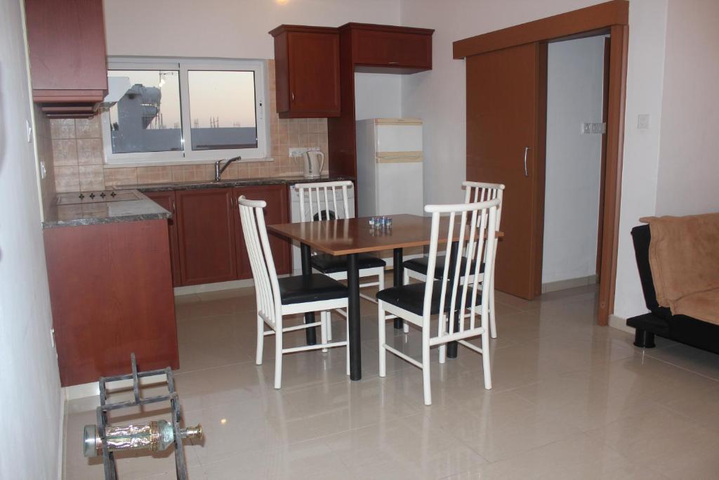 Appartamento Galatia'S Court Paphos Camera foto