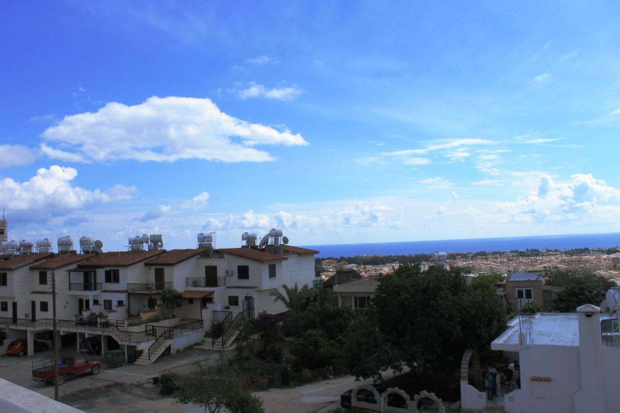 Appartamento Galatia'S Court Paphos Esterno foto